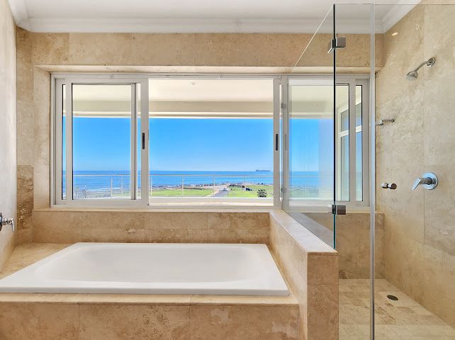 To Let 3 Bedroom Property for Rent in Mouille Point Western Cape